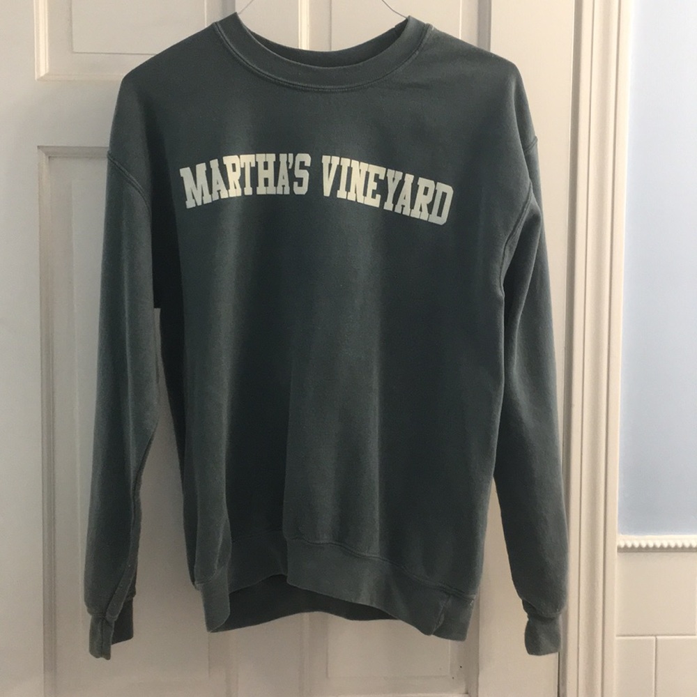 Martha’s Vineyard sweatshirt